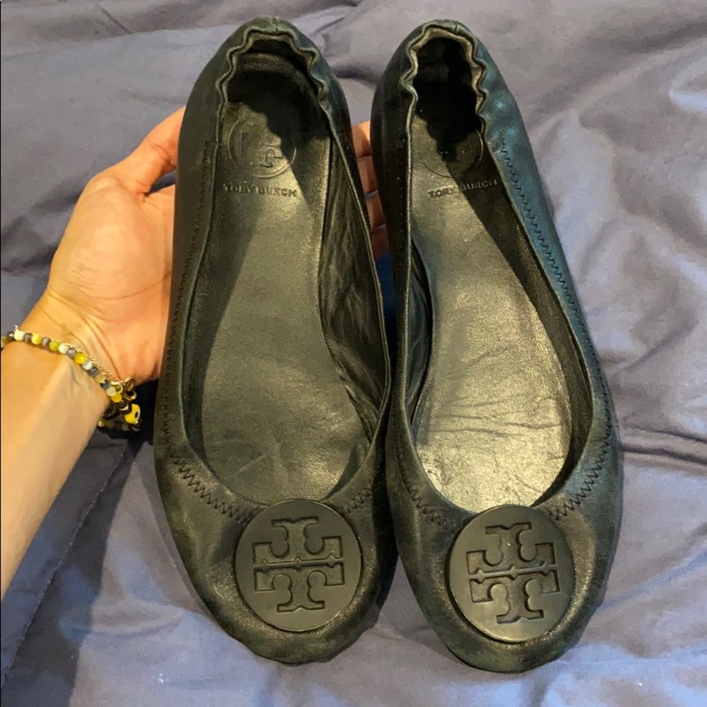 Tory Burch black leather flats